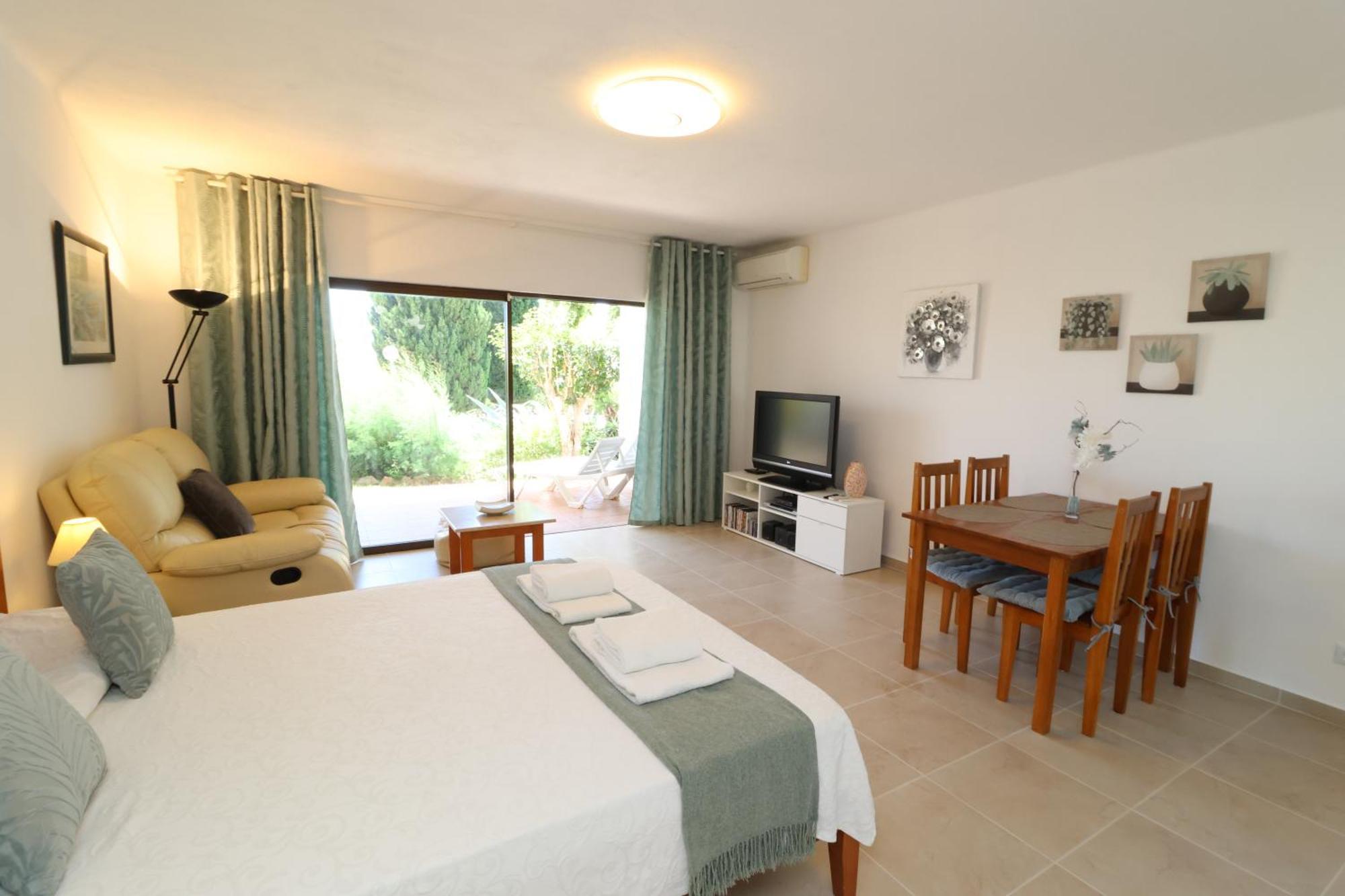 Camelia 52 Beach Studio Apartment - Sao Rafael, Albufeira Ngoại thất bức ảnh