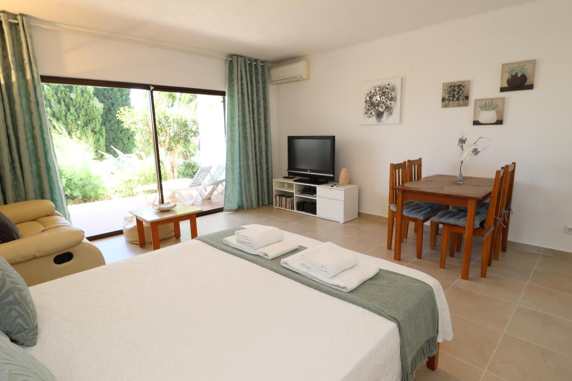 Camelia 52 Beach Studio Apartment - Sao Rafael, Albufeira Ngoại thất bức ảnh