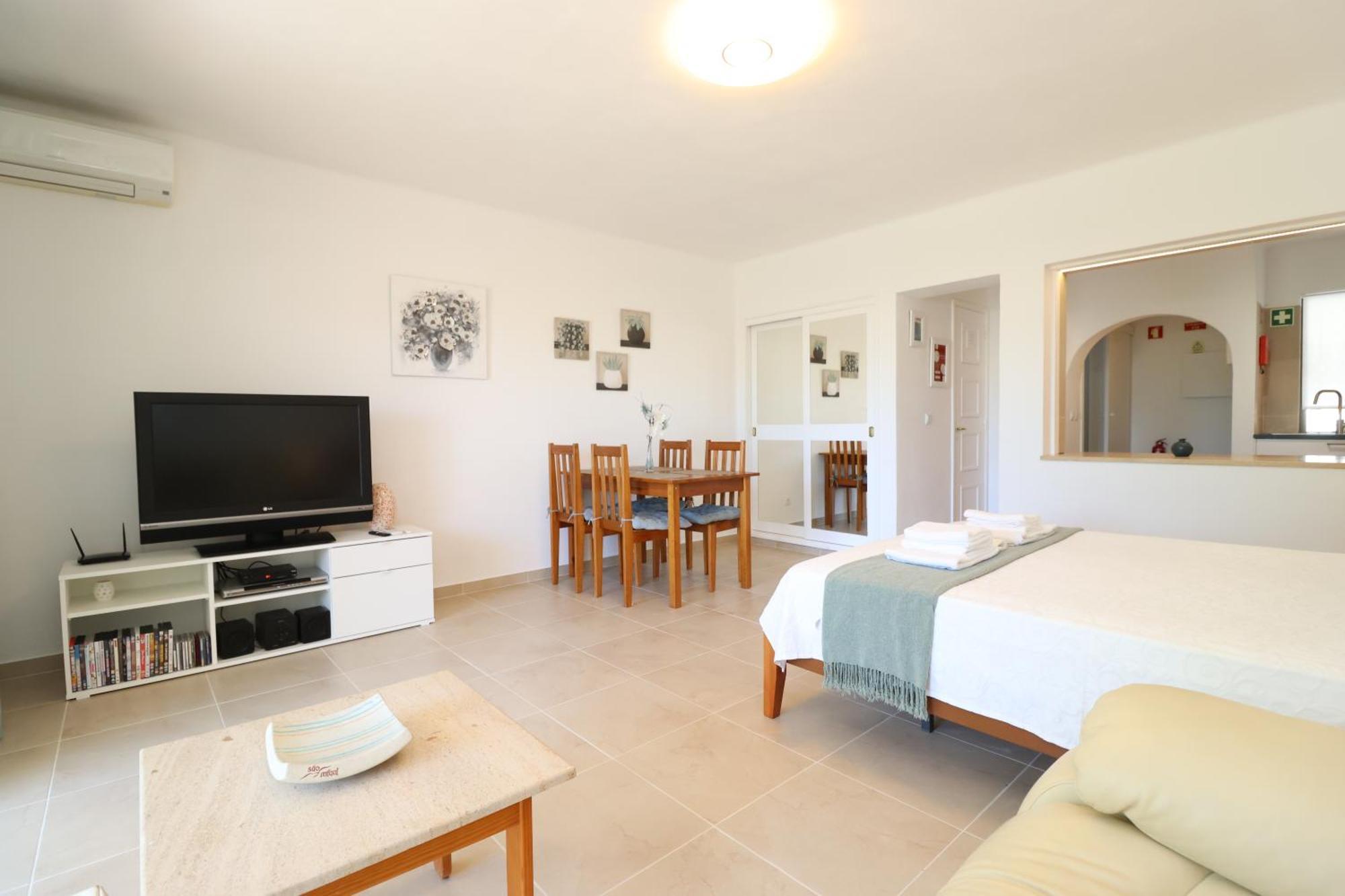 Camelia 52 Beach Studio Apartment - Sao Rafael, Albufeira Ngoại thất bức ảnh